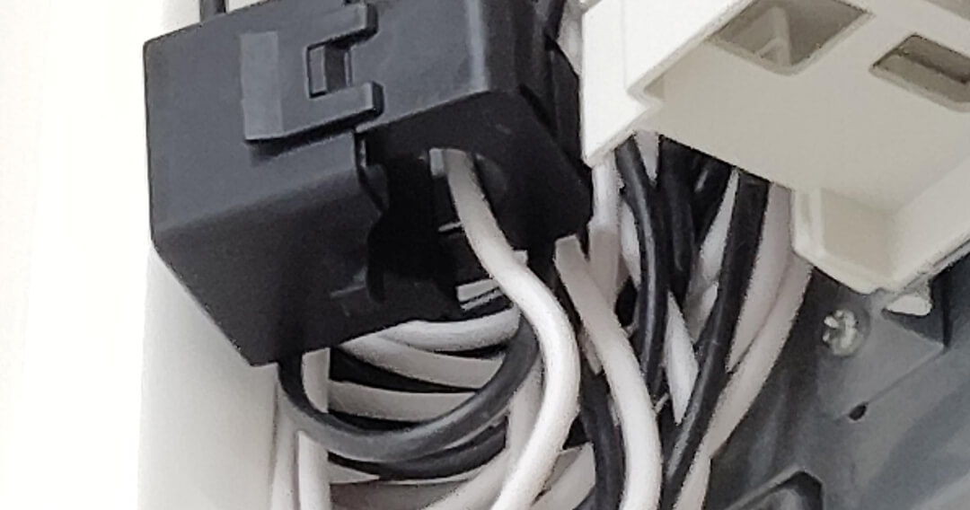 工事不要で簡単設置（ブレーカーにクランプ）