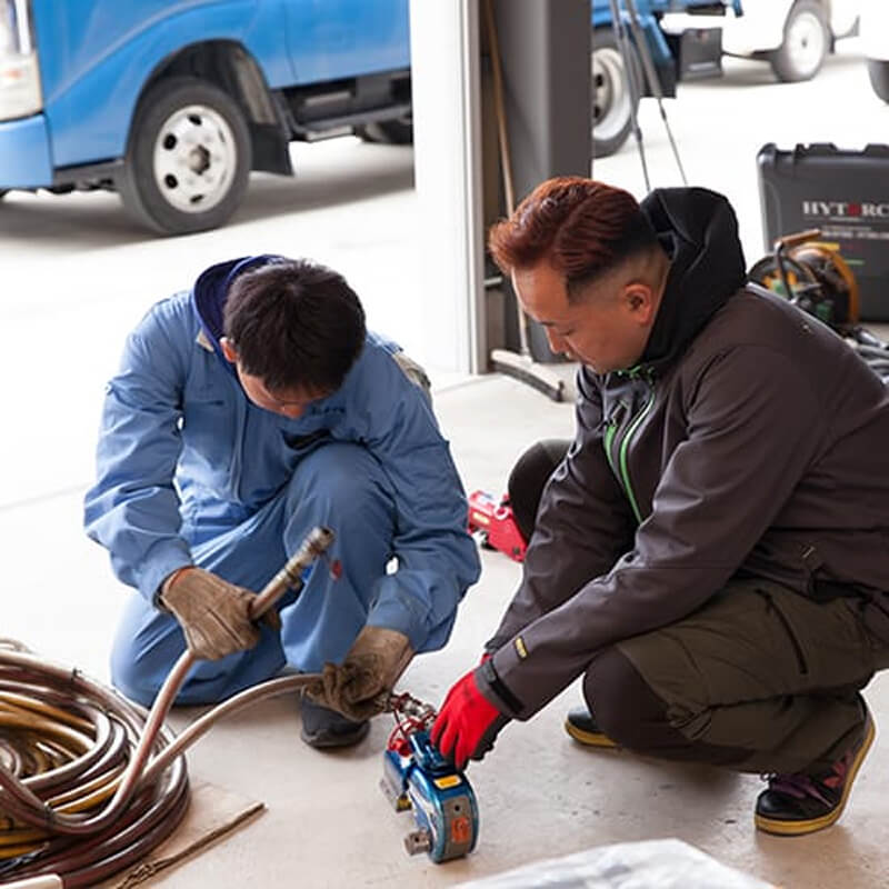 社内で技術研修を実施 高い品質で工具を扱えます